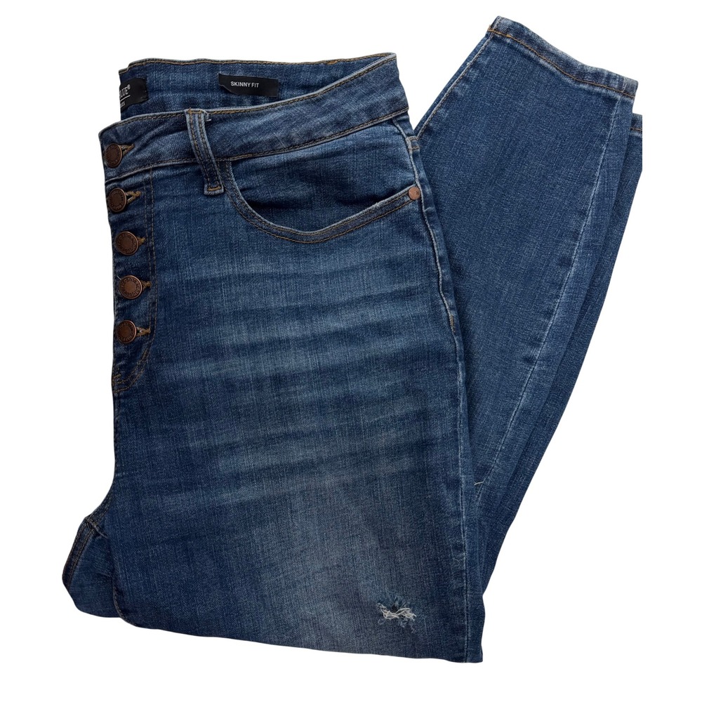 Judy Blue Skinny Fit Distressed Jeans Medium Wash Button Fly 16W JB88307 MD-S